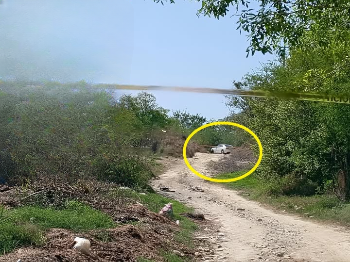 This woman was found a moment ago without a cab…